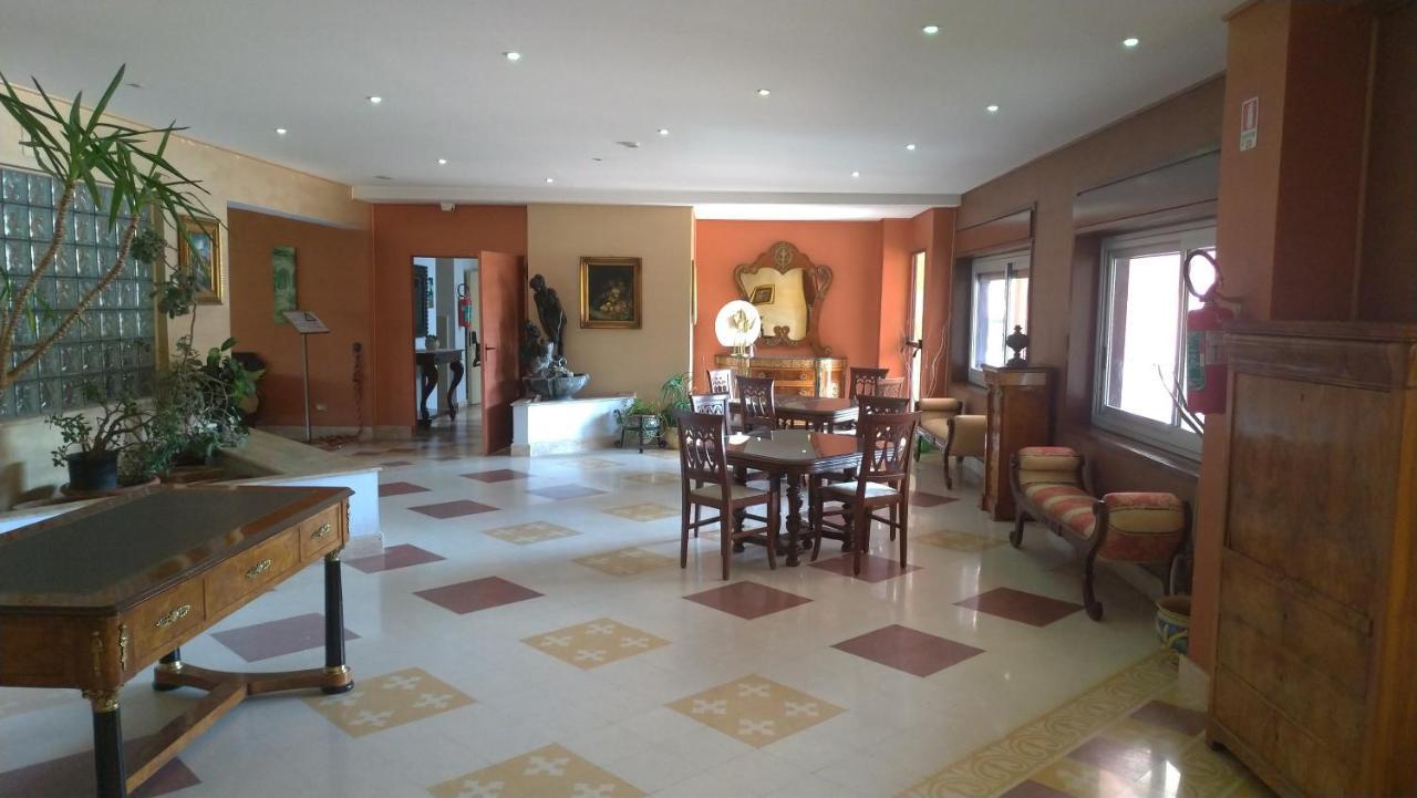 Tk Hotel - Ex Ares San Giovanni La Punta Bagian luar foto